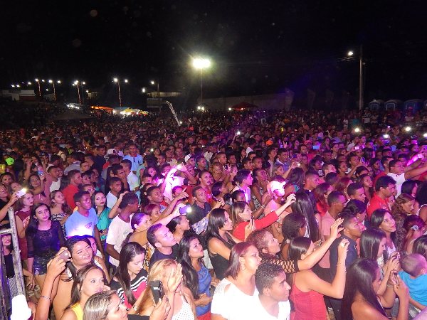 Mais de 5 mil pessoas no show da Malla 100 Alça em Lagoinha  - Imagem 10