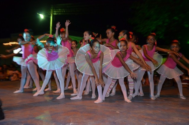 Apresentações Culturais Marcam a 1ª Noite do Aniversário de Ipiranga - Imagem 43