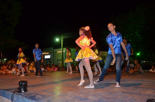 Apresentações Culturais Marcam a 1ª Noite do Aniversário de Ipiranga - Imagem 144
