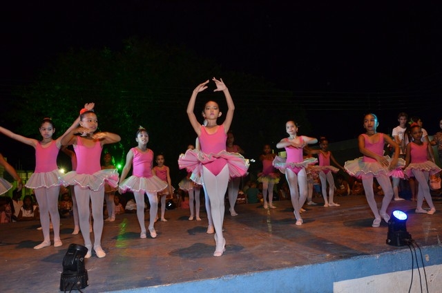 Apresentações Culturais Marcam a 1ª Noite do Aniversário de Ipiranga - Imagem 37