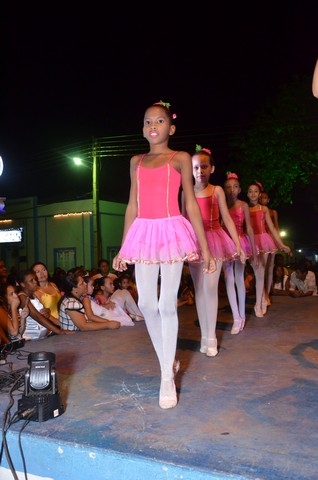 Apresentações Culturais Marcam a 1ª Noite do Aniversário de Ipiranga - Imagem 67