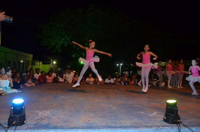 Apresentações Culturais Marcam a 1ª Noite do Aniversário de Ipiranga - Imagem 27