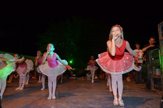 Apresentações Culturais Marcam a 1ª Noite do Aniversário de Ipiranga - Imagem 103