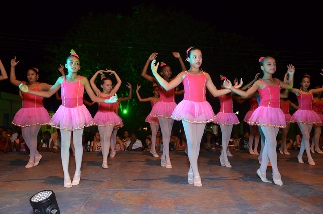 Apresentações Culturais Marcam a 1ª Noite do Aniversário de Ipiranga - Imagem 72