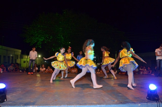 Apresentações Culturais Marcam a 1ª Noite do Aniversário de Ipiranga - Imagem 140