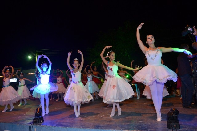 Apresentações Culturais Marcam a 1ª Noite do Aniversário de Ipiranga - Imagem 3