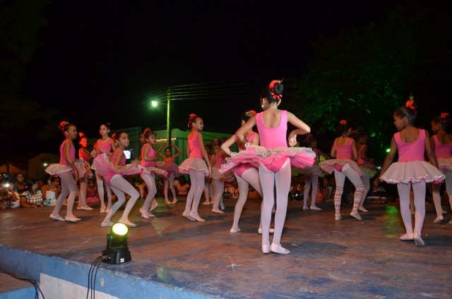 Apresentações Culturais Marcam a 1ª Noite do Aniversário de Ipiranga - Imagem 33