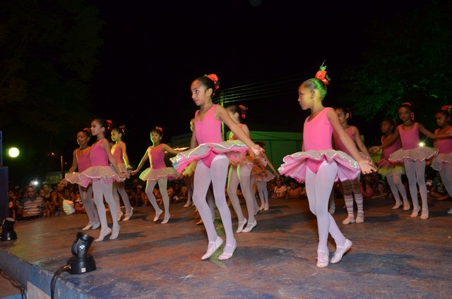 Apresentações Culturais Marcam a 1ª Noite do Aniversário de Ipiranga - Imagem 42