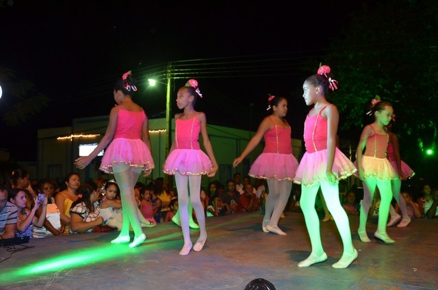 Apresentações Culturais Marcam a 1ª Noite do Aniversário de Ipiranga - Imagem 73