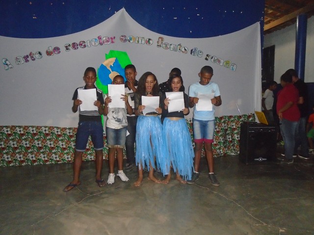 Escola Municipal Santa Catarina Realiza O Projeto A Arte de Reciclar - Imagem 1