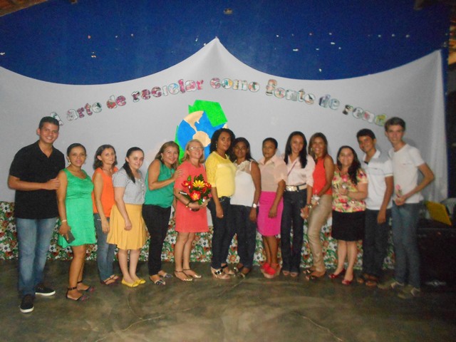 Escola Municipal Santa Catarina Realiza O Projeto A Arte de Reciclar - Imagem 19