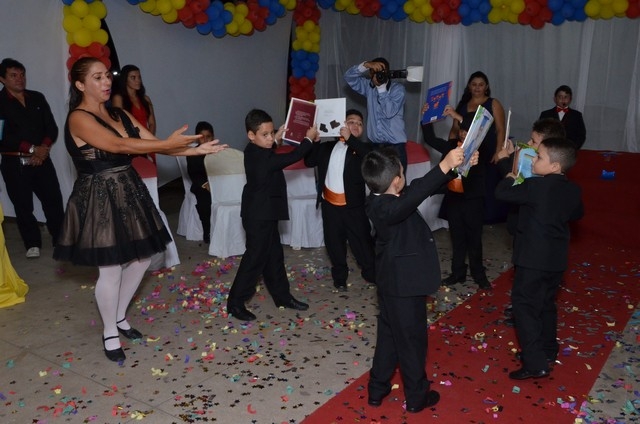 Formatura dos Doutores da Leitura da Escolhinha A Caminho do Saber - Imagem 95