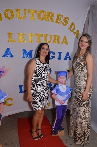 Formatura dos Doutores da Leitura da Escolhinha A Caminho do Saber - Imagem 1