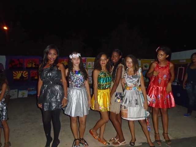 Escola Municipal Santa Catarina Realiza O Projeto A Arte de Reciclar - Imagem 22