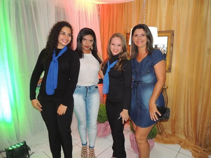 Prefeitura Municipal realiza a maior e mais bonita festa  - Imagem 18