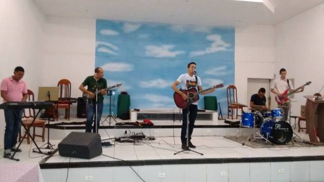 Primeira Igreja Batista realiza II Festival de Louvor - Imagem 4