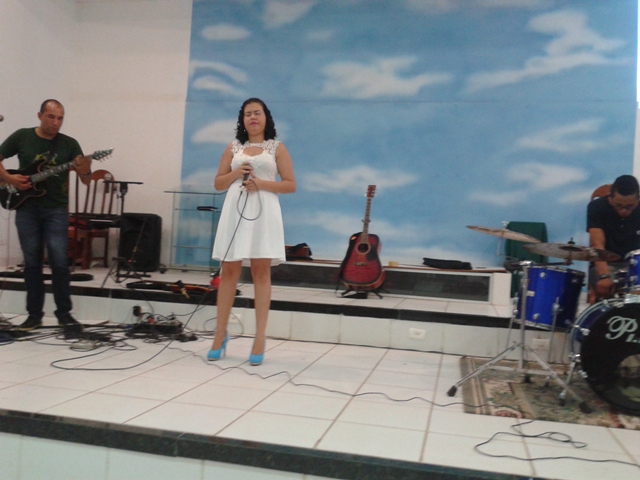 Primeira Igreja Batista realiza II Festival de Louvor - Imagem 12