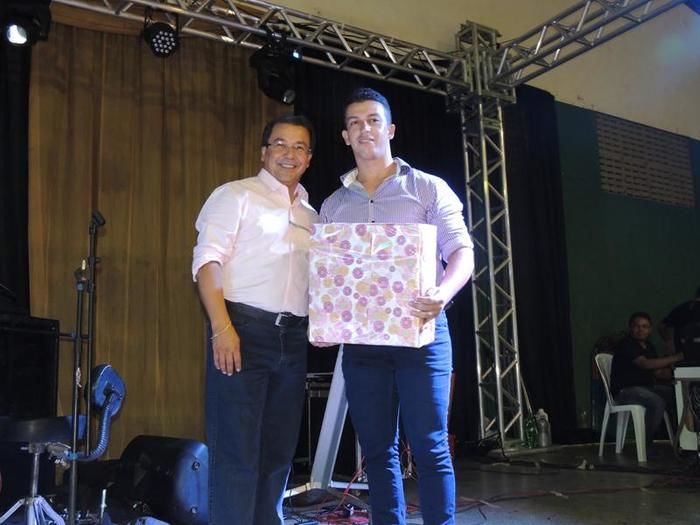 Prefeitura Municipal realiza a maior e mais bonita festa  - Imagem 47