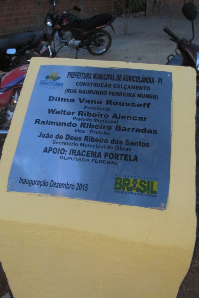 Prefeito Walter Alencar Inaugura Várias Obras em Agricolândia  - Imagem 69