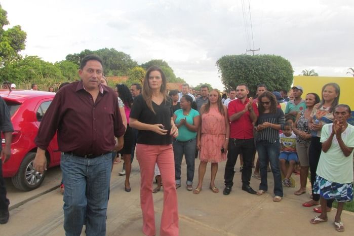 Prefeito Walter Alencar Inaugura Várias Obras em Agricolândia  - Imagem 37