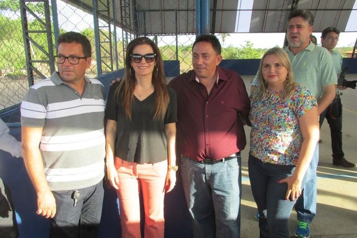 Prefeito Walter Alencar Inaugura Várias Obras em Agricolândia  - Imagem 21
