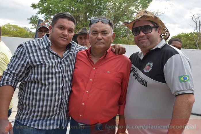 Márcio Alencar entrega ambulância e inaugura estrada em Pocinhos - Imagem 56