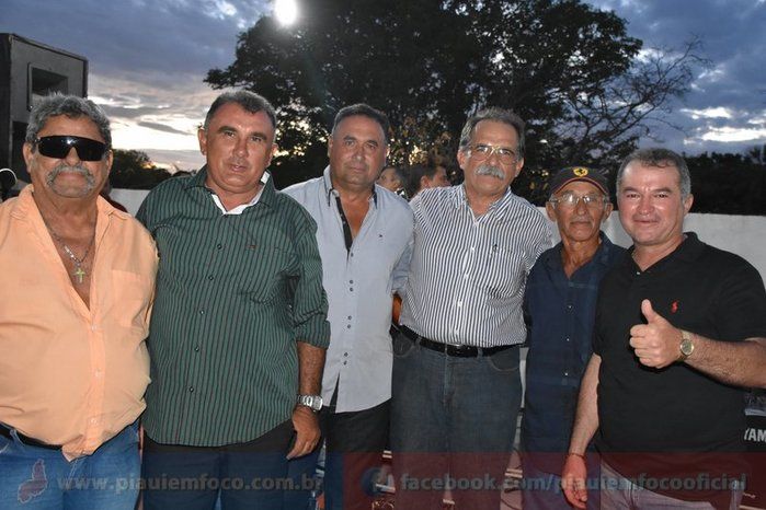 Márcio Alencar entrega ambulância e inaugura estrada em Pocinhos - Imagem 94