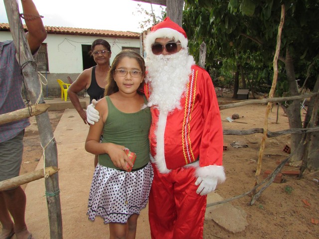 Papai Noel Fez Alegria das Crianças em Na Localidade Jardim - Imagem 52