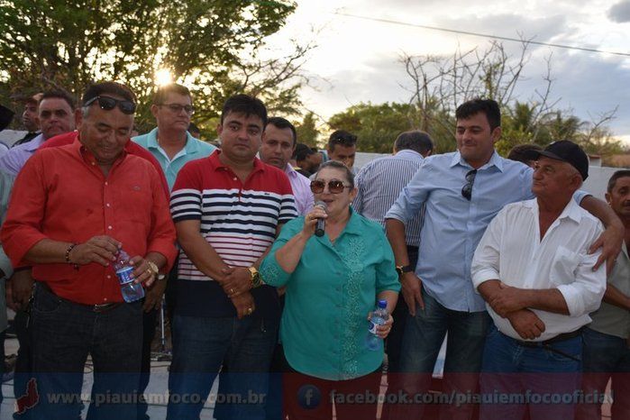 Márcio Alencar entrega ambulância e inaugura estrada em Pocinhos - Imagem 78