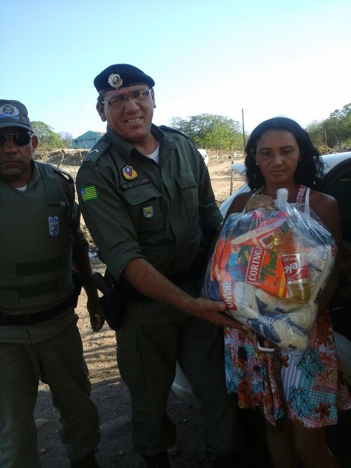 GPM distribui alimentos arrecadado em campanha de natal - Imagem 3