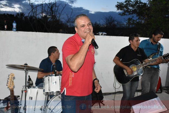 Márcio Alencar entrega ambulância e inaugura estrada em Pocinhos - Imagem 98