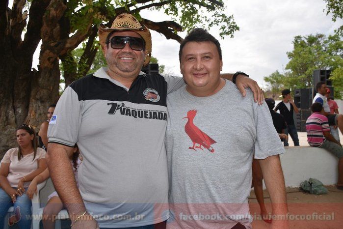 Márcio Alencar entrega ambulância e inaugura estrada em Pocinhos - Imagem 35