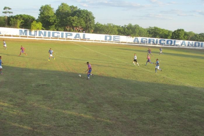 Emelec esmaga o time do Boi Morto e enfrentará a Vila na Final  - Imagem 41