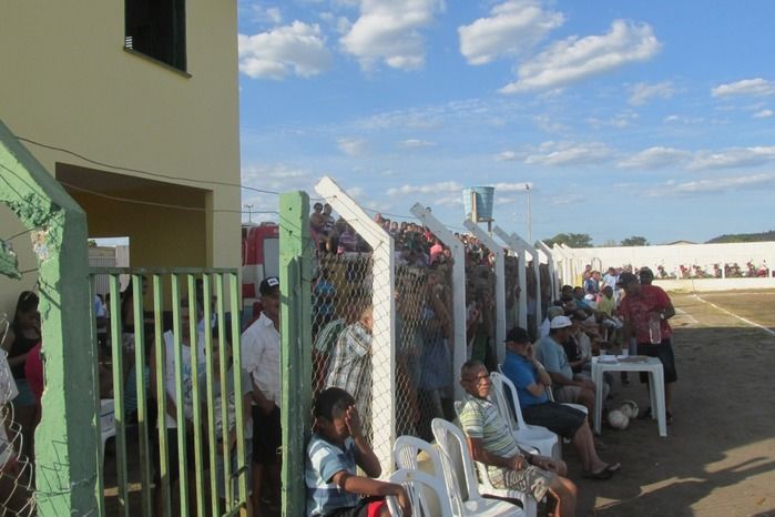 Emelec esmaga o time do Boi Morto e enfrentará a Vila na Final  - Imagem 2