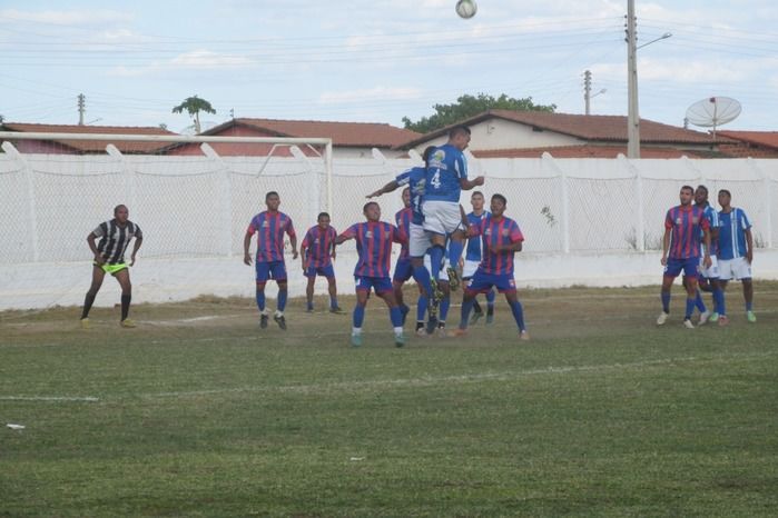 Emelec esmaga o time do Boi Morto e enfrentará a Vila na Final  - Imagem 9