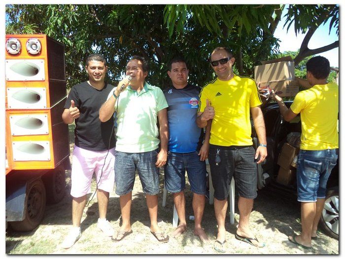 Jogo Casados x Solteiros termina com empate - Imagem 59