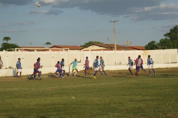 Emelec esmaga o time do Boi Morto e enfrentará a Vila na Final  - Imagem 37