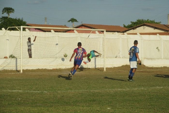 Emelec esmaga o time do Boi Morto e enfrentará a Vila na Final  - Imagem 32