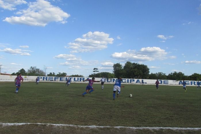 Emelec esmaga o time do Boi Morto e enfrentará a Vila na Final  - Imagem 17