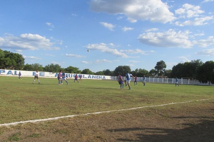 Emelec esmaga o time do Boi Morto e enfrentará a Vila na Final  - Imagem 18