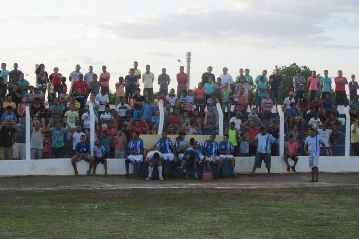 Emelec esmaga o time do Boi Morto e enfrentará a Vila na Final  - Imagem 46