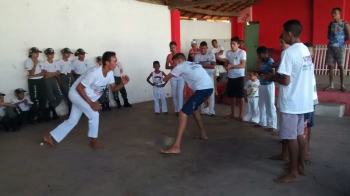 Pelotão mirim faz apresentação em festa Beneficente em Agricolândia - Imagem 3