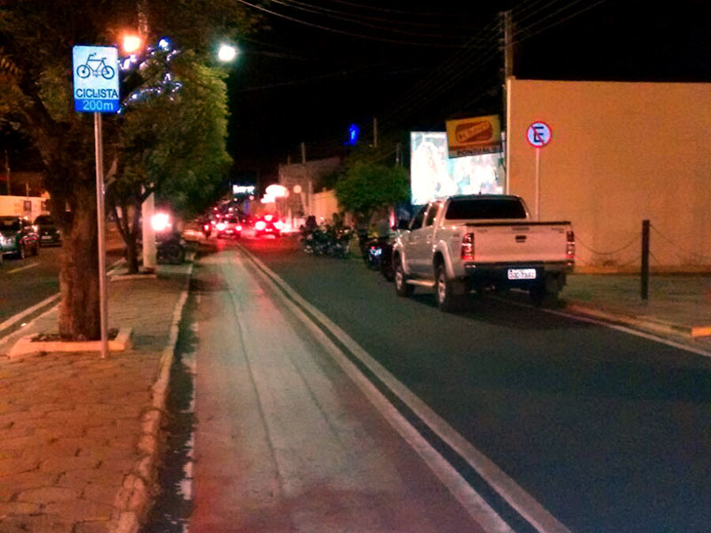 Nova sinalização e campanha de conscientização visam melhora no trânsito de Oeiras