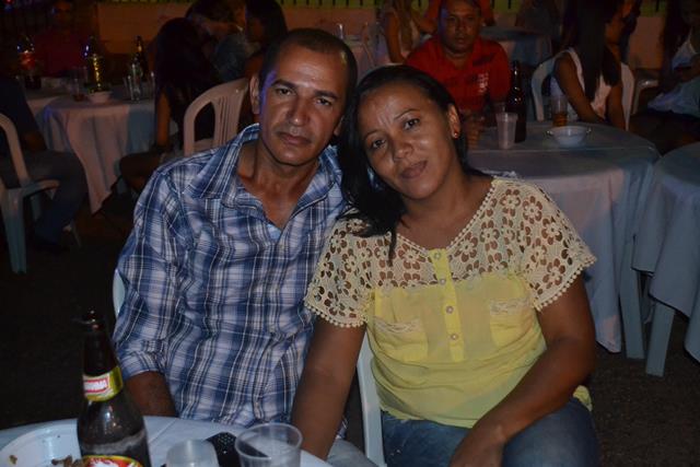 Casal Venicio do Ó e Carmelina realizam confraternização em Pimente - Imagem 13