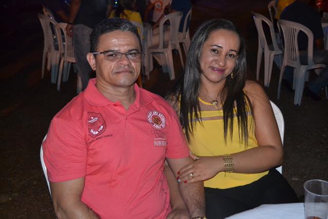 Casal Venicio do Ó e Carmelina realizam confraternização em Pimente - Imagem 14