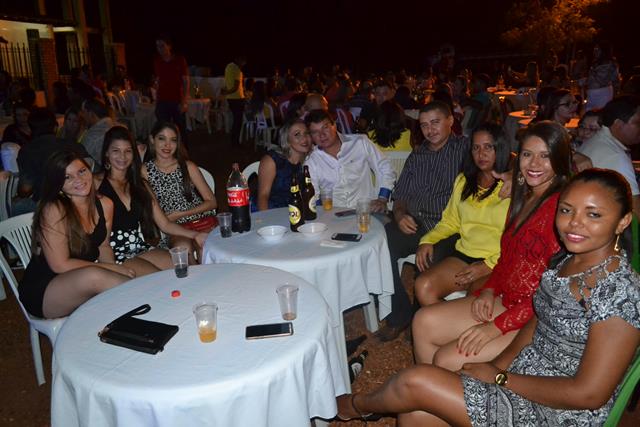 Casal Venicio do Ó e Carmelina realizam confraternização em Pimente - Imagem 27