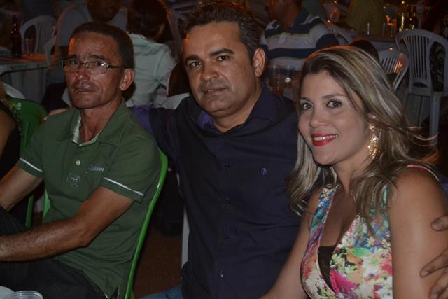 Casal Venicio do Ó e Carmelina realizam confraternização em Pimente - Imagem 41