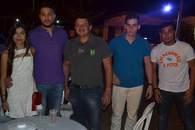 Casal Venicio do Ó e Carmelina realizam confraternização em Pimente - Imagem 9
