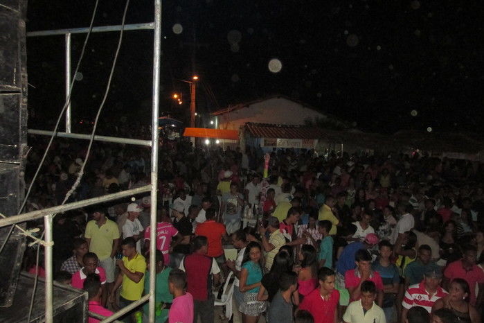 Bonde do Vaqueiro e Forró Molejo finalizam a última noite de festejos no Bairro Baixa - Imagem 6