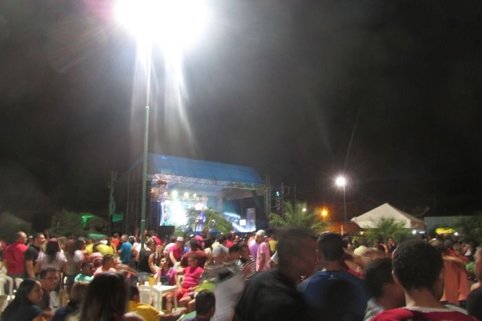 Bonde do Vaqueiro e Forró Molejo finalizam a última noite de festejos no Bairro Baixa - Imagem 16